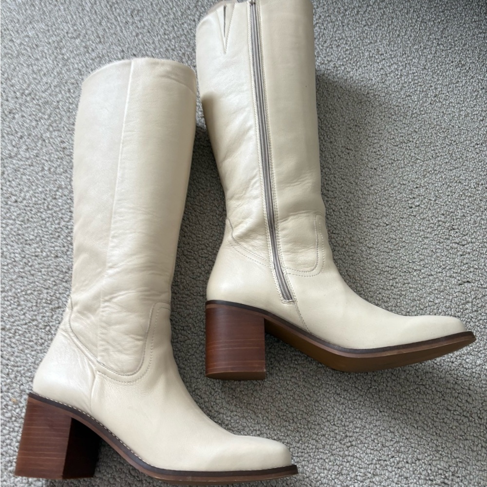 Portland Leather Cream Heeled Boots Western Style